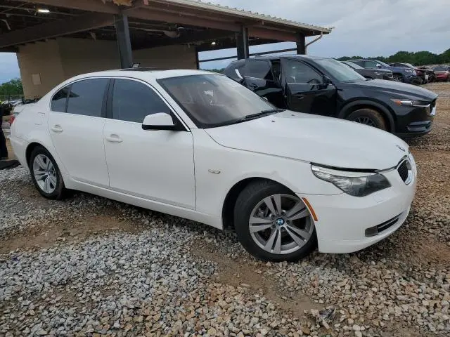 2010 BMW 528 I  