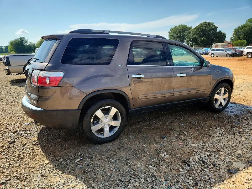 2010 GMC ACADIA SLT-1  
