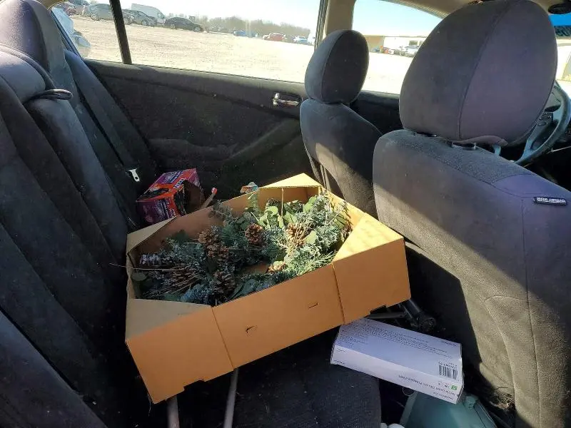 2011 NISSAN ALTIMA BASE  