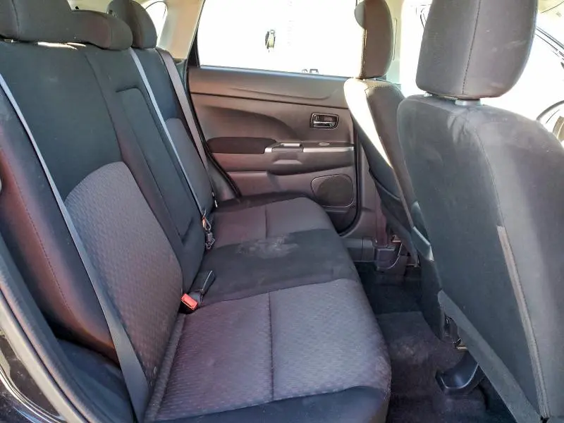 2019 MITSUBISHI OUTLANDER SPORT ES  