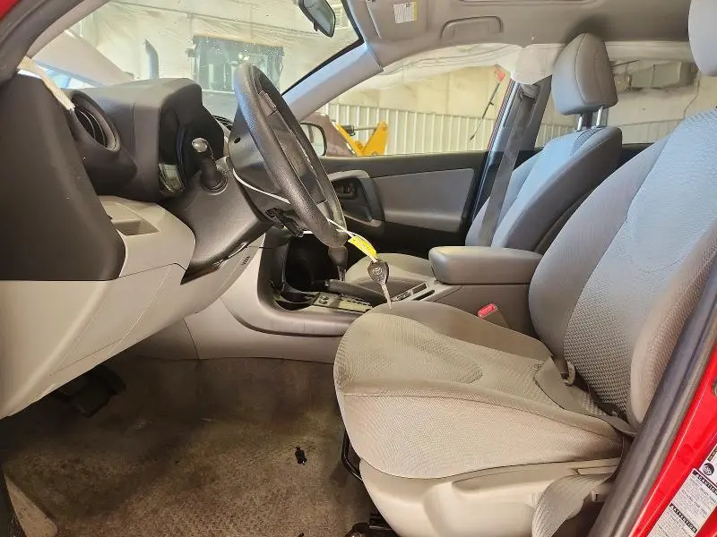 2012 TOYOTA RAV4 BASE  
