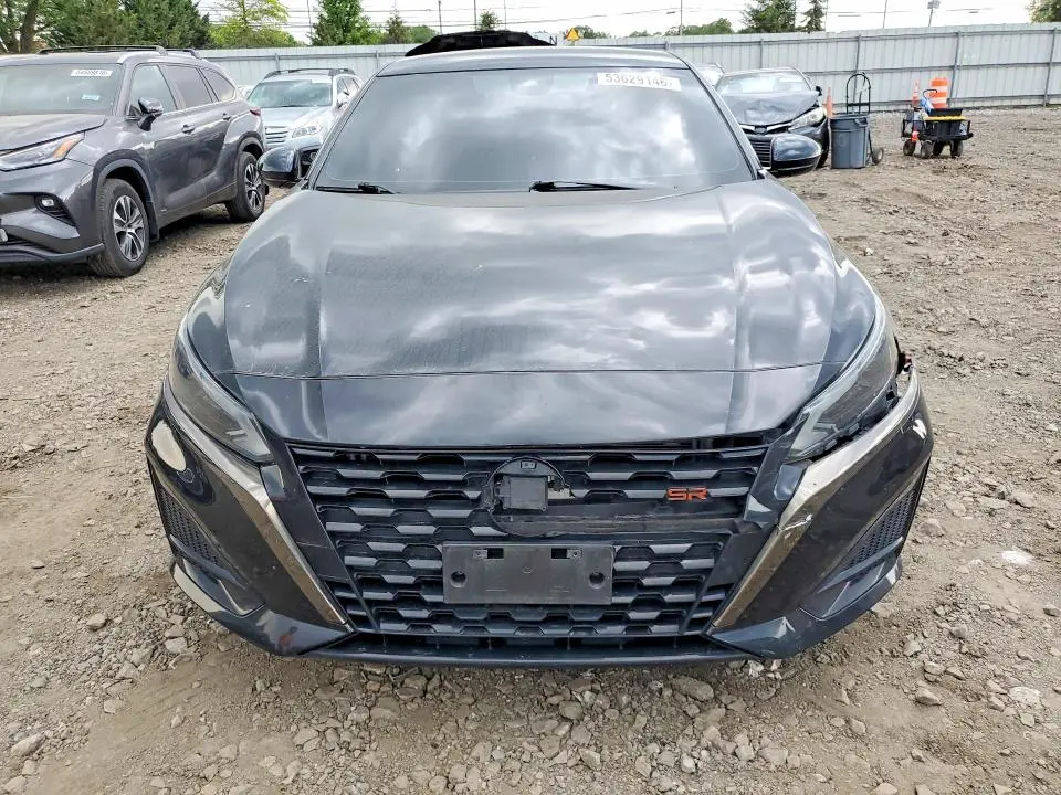 2023 NISSAN ALTIMA SR  
