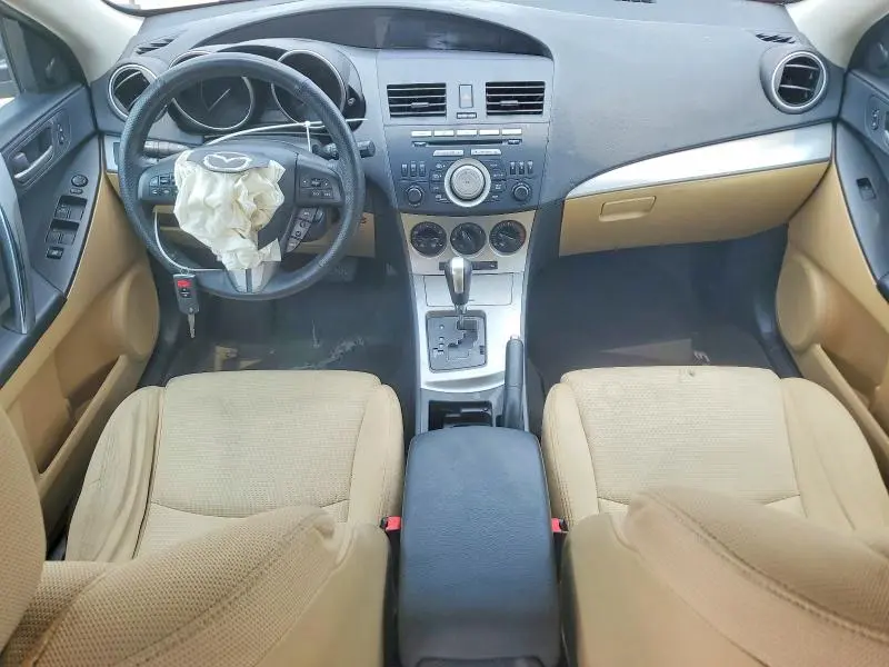 2010 MAZDA 3 S  