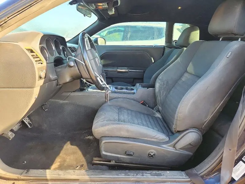 2012 DODGE CHALLENGER SXT  