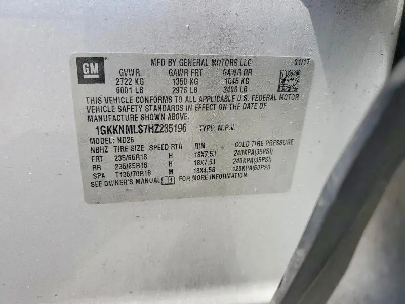 2017 GMC ACADIA SLT-1  