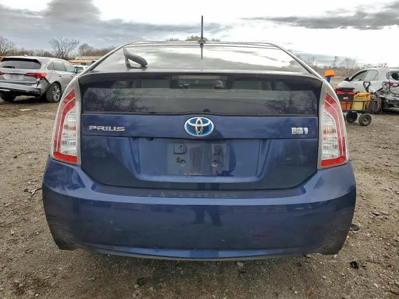 2014 TOYOTA PRIUS   
