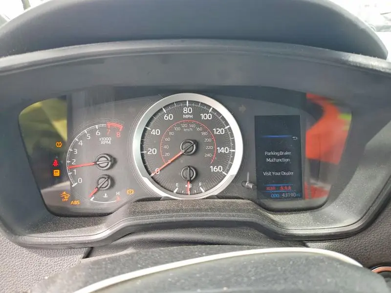 2020 TOYOTA COROLLA SE  