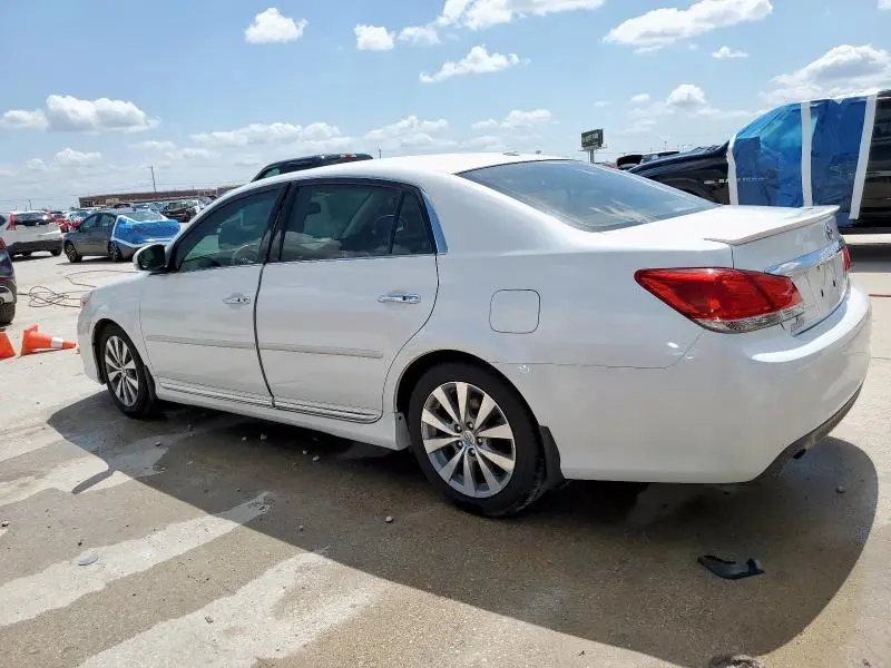 2012 TOYOTA AVALON BASE  