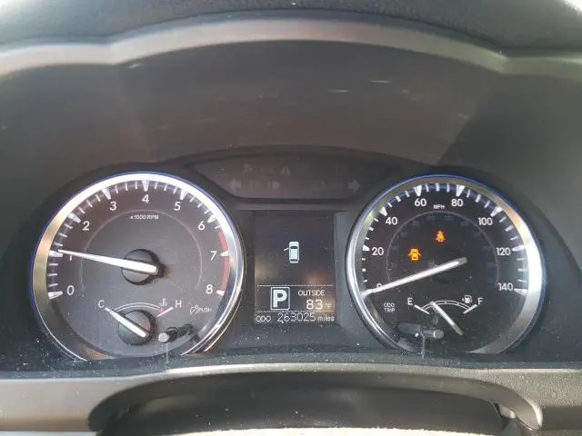 2014 TOYOTA HIGHLANDER LE  