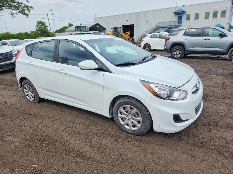 2014 HYUNDAI ACCENT GLS  