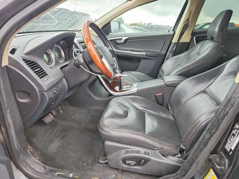 2012 VOLVO XC60 T6  