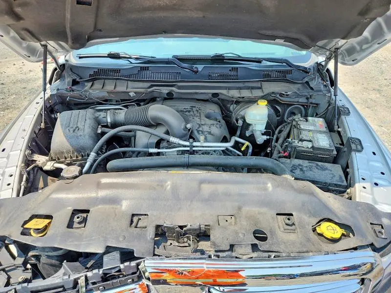 2015 RAM 1500 SLT  