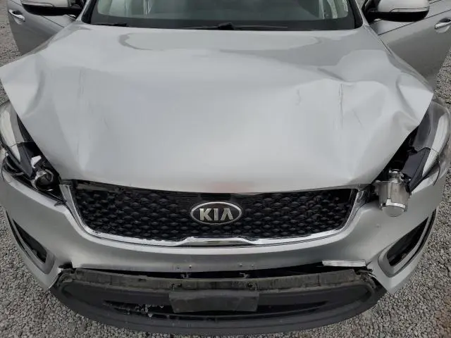 2017 KIA SORENTO LX  