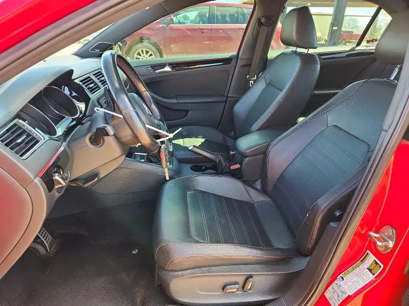 2017 VOLKSWAGEN JETTA GLI  