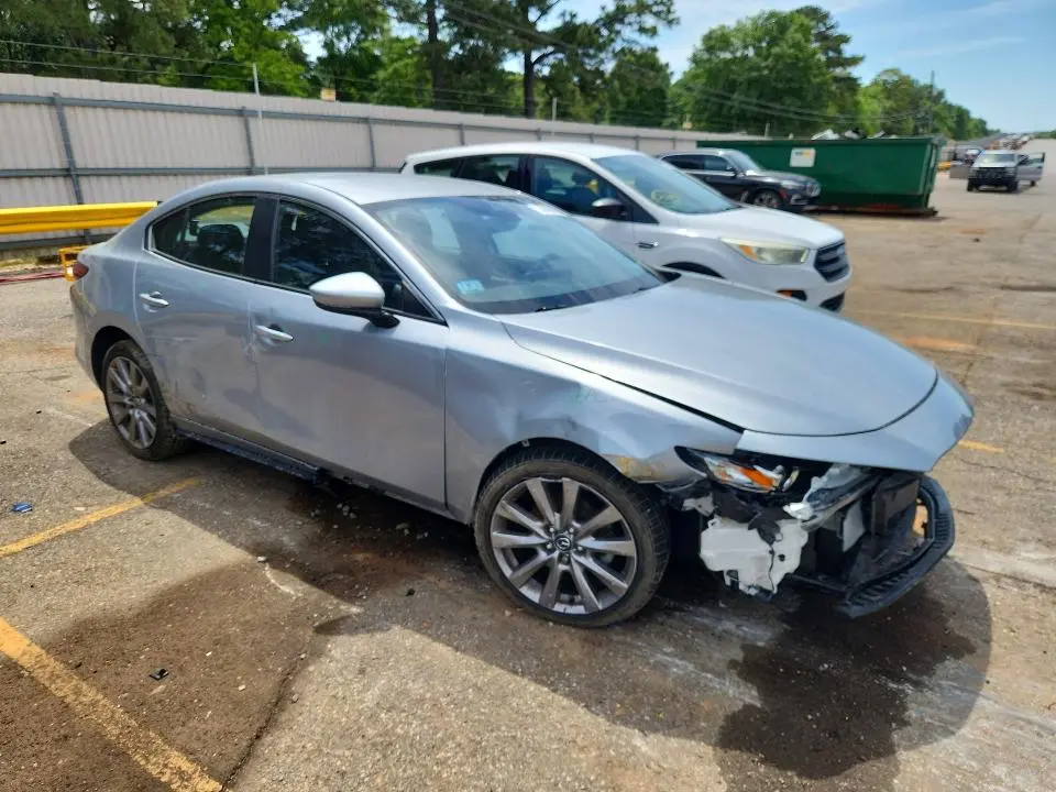 2021 MAZDA 3 SELECT  