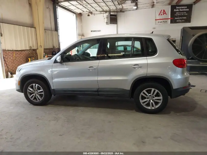 2013 VOLKSWAGEN TIGUAN S