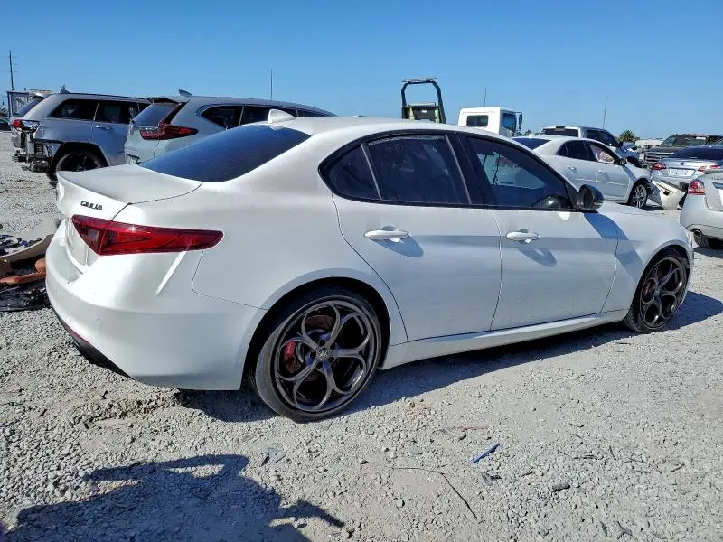 2019 ALFA ROMEO GIULIA   