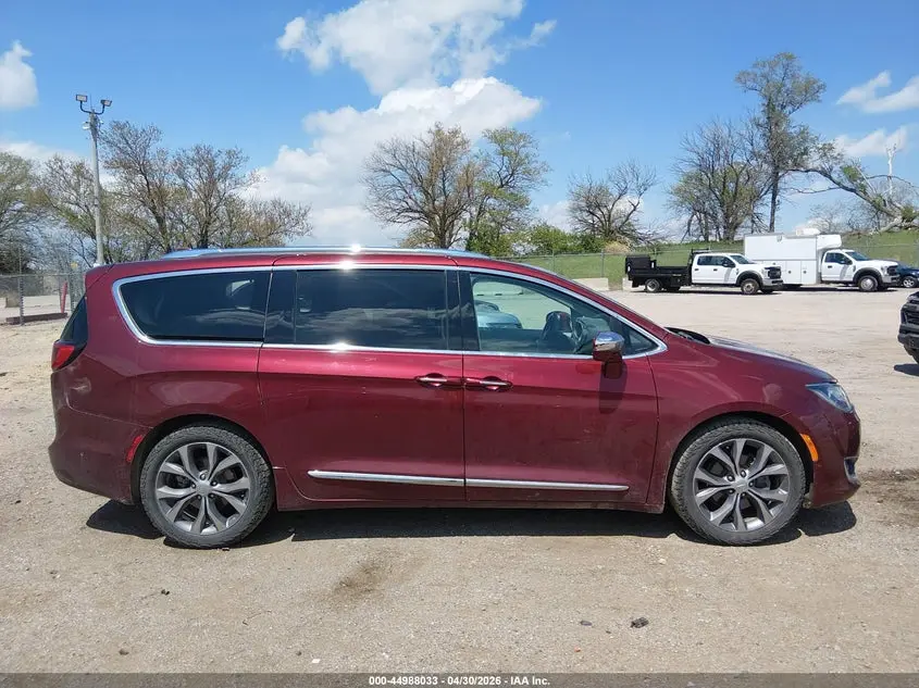 2018 CHRYSLER PACIFICA LIMITED