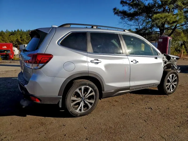 2021 SUBARU FORESTER LIMITED  
