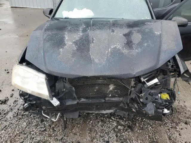 2013 DODGE AVENGER SE  
