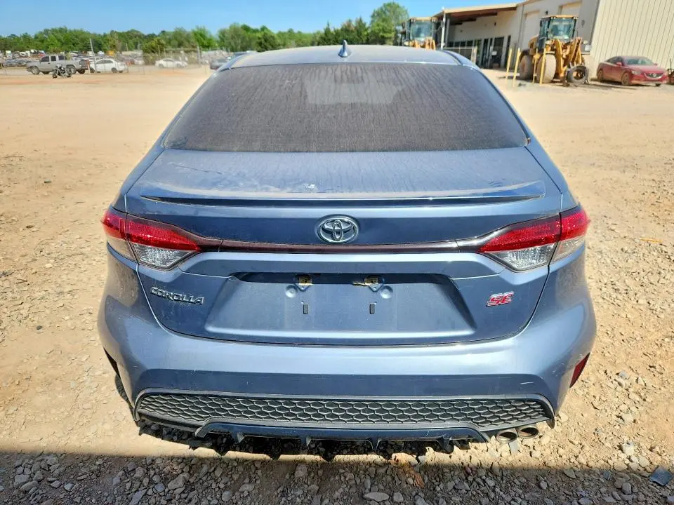 2021 TOYOTA COROLLA SE  
