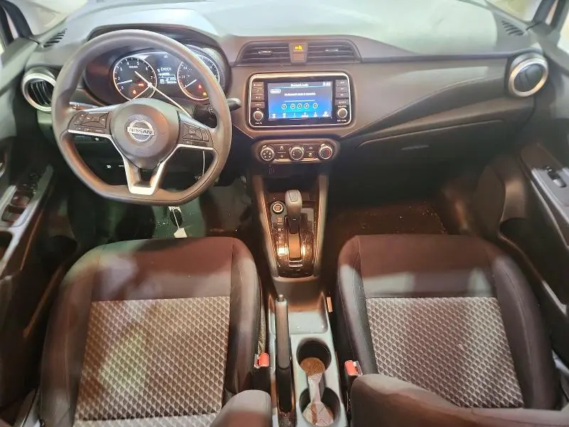 2021 NISSAN VERSA S  