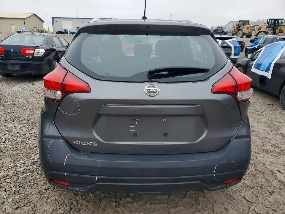 2019 NISSAN KICKS S  