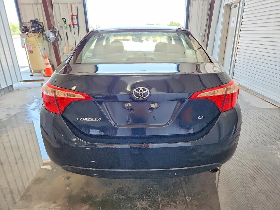 2018 TOYOTA COROLLA LE  