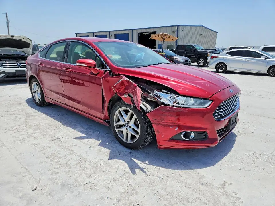 2016 FORD FUSION SE  