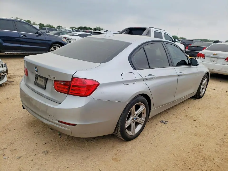 2014 BMW 320 I  
