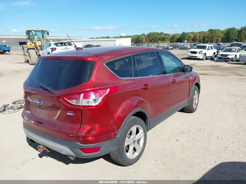 2015 FORD ESCAPE SE
