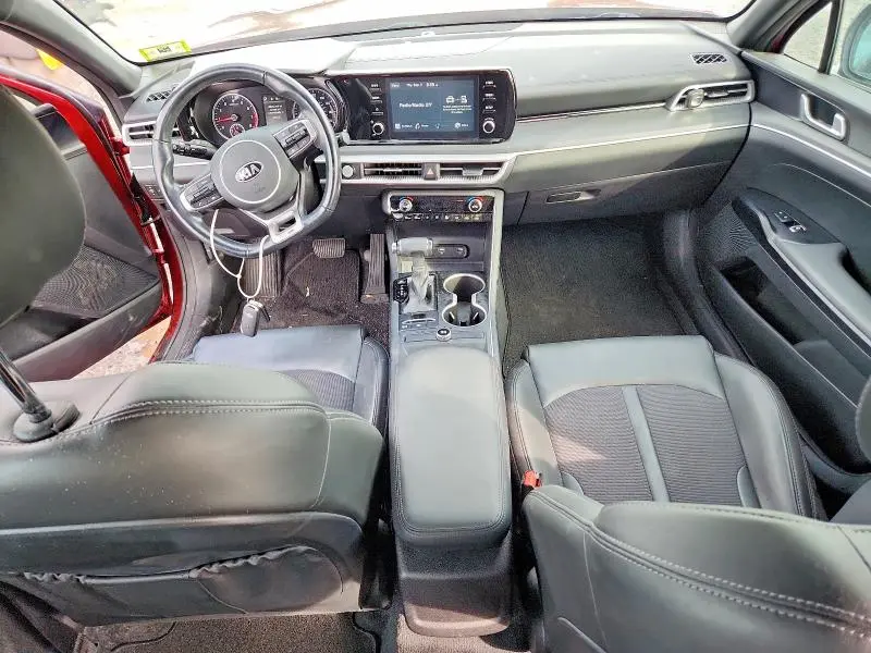2021 KIA K5 GT LINE  