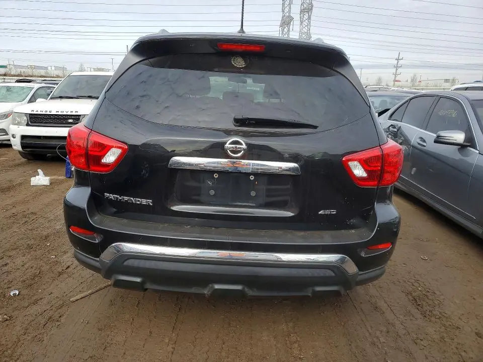 2017 NISSAN PATHFINDER S  