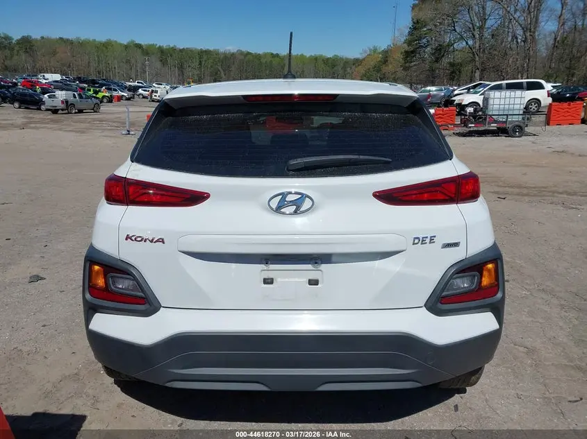2020 HYUNDAI KONA SE