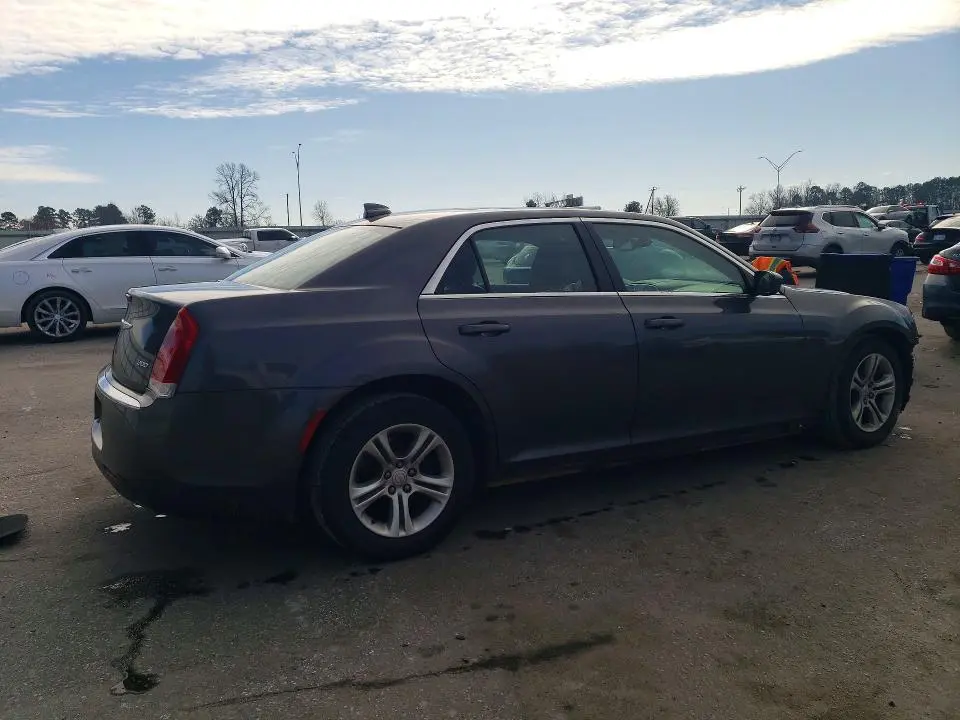2015 CHRYSLER 300 LIMITED  