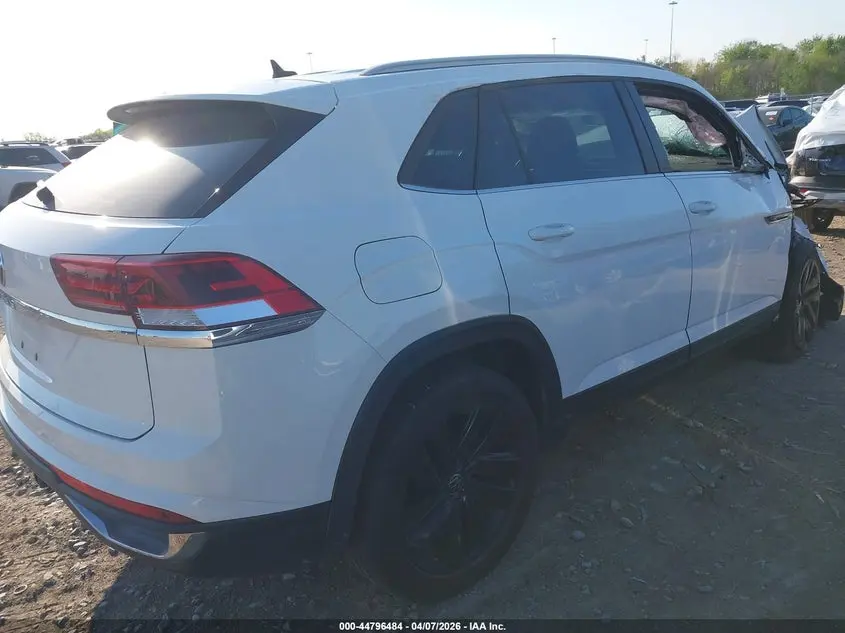 2022 VOLKSWAGEN ATLAS CROSS SPORT 3.6L V6 SE W/TECHNOLOGY