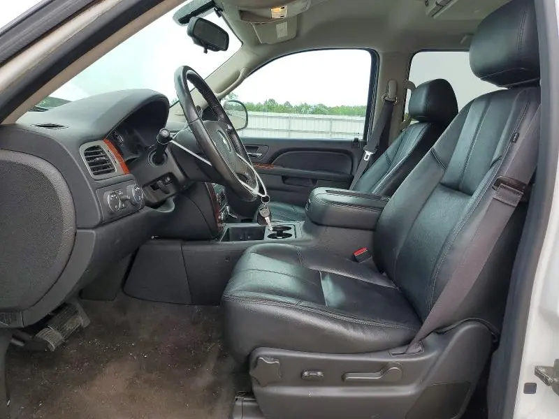 2013 CHEVROLET SUBURBAN K1500 LT  