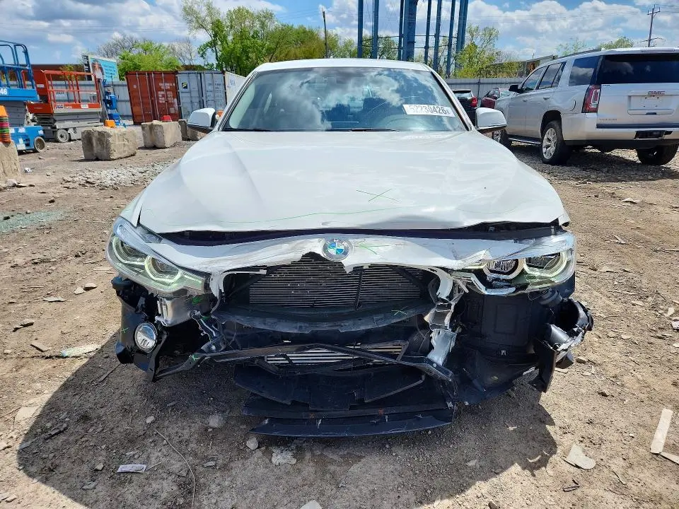 2018 BMW 320 XI  