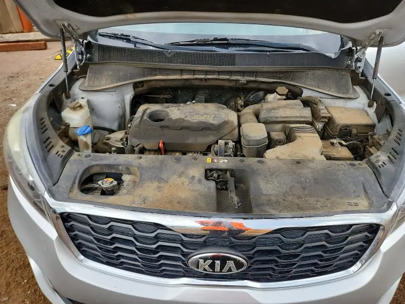 2020 KIA SORENTO LX  