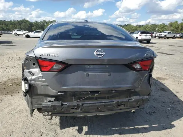 2024 NISSAN ALTIMA SV  