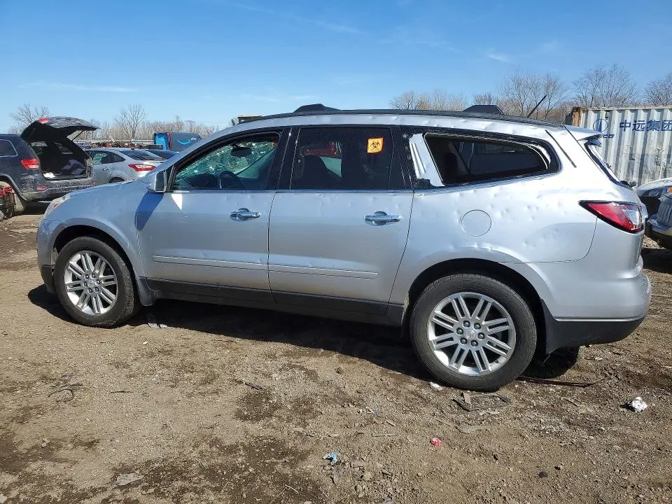 2015 CHEVROLET TRAVERSE LT  