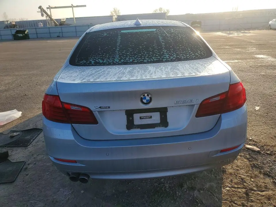 2015 BMW 528 XI  