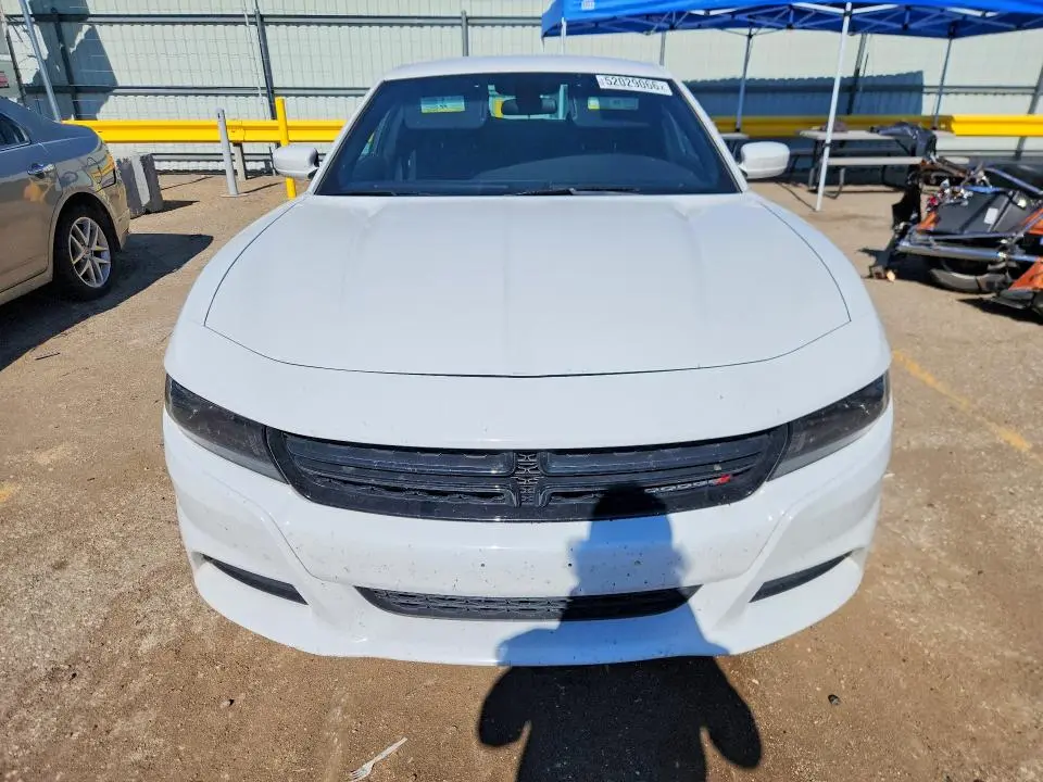 2022 DODGE CHARGER SXT  