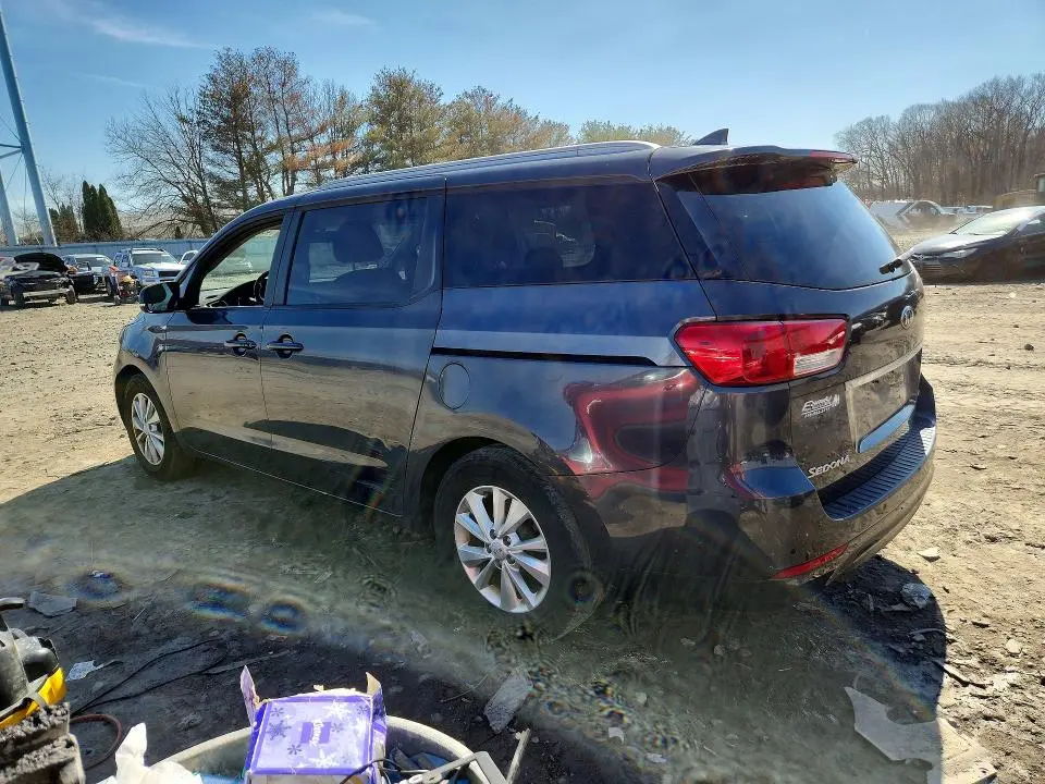 2017 KIA SEDONA LX  