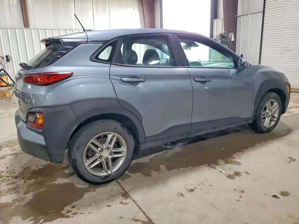 2020 HYUNDAI KONA SE  
