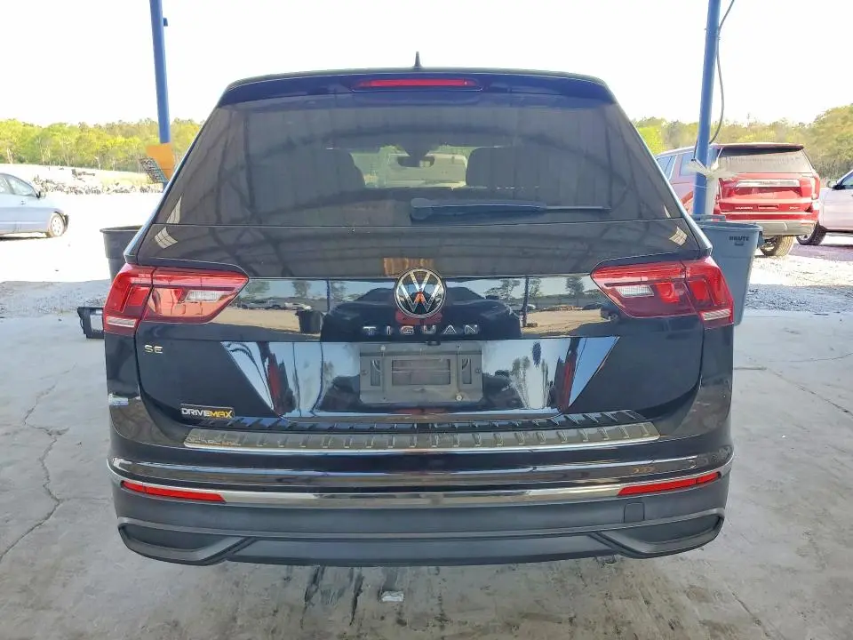 2022 VOLKSWAGEN TIGUAN   