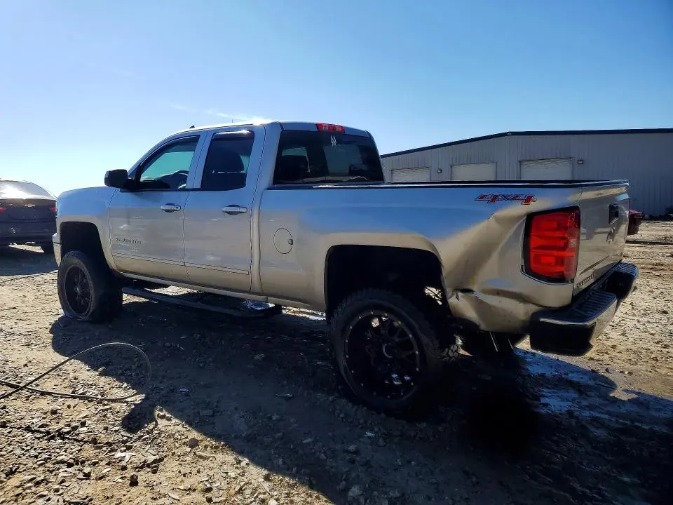 2015 CHEVROLET SILVERADO K1500 LT  