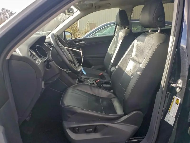 2018 VOLKSWAGEN TIGUAN SE  