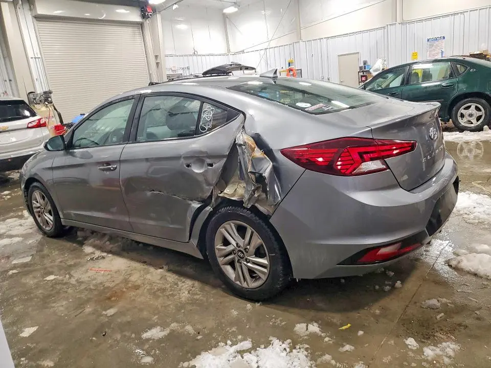 2019 HYUNDAI ELANTRA SEL  