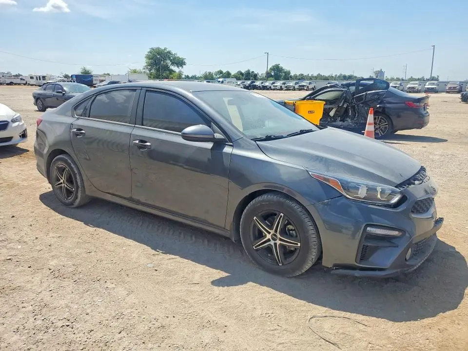 2021 KIA FORTE FE  
